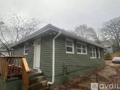 Main picture of 955 Byron Dr SW