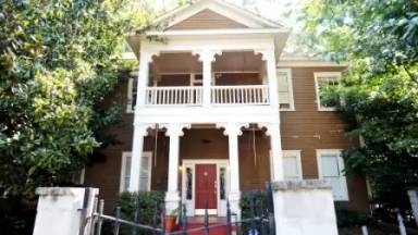 Main picture of 757 Monroe Dr NE