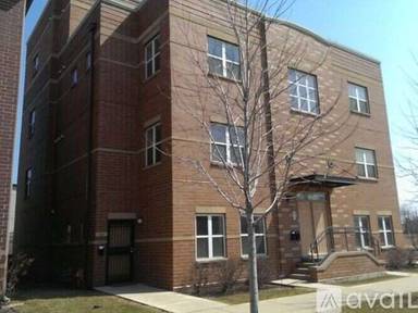 Main picture of 3559 S Federal St