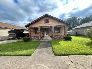 Main picture of 928 Eastside Blvd