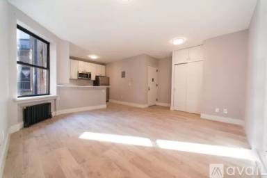 Main picture of 1842 Amsterdam Ave