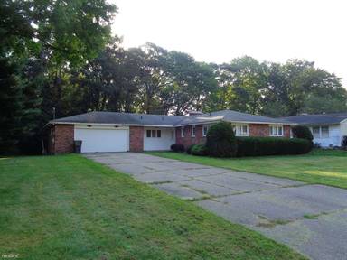 Main picture of 10841 S Westnedge Ave
