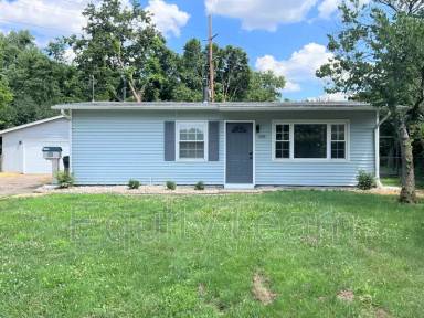 Main picture of 408 Moore Ave