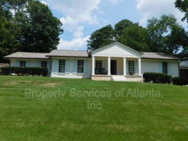 Main picture of 5805 Pine Brook Rd