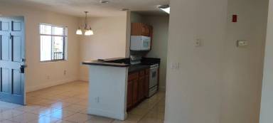 Main picture of 900 S Peninsula Dr