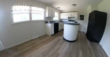 Main picture of 2621 Kimball Ave