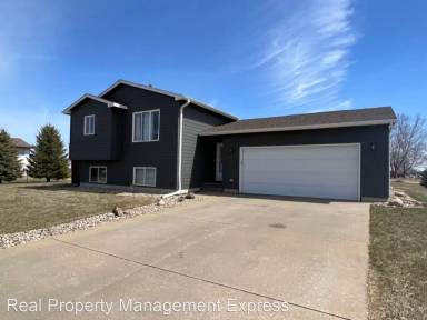 Main picture of 706 Almond Ave