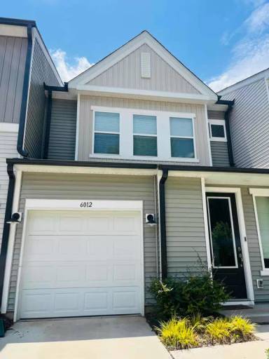 Main picture of 6012 Caprera Way