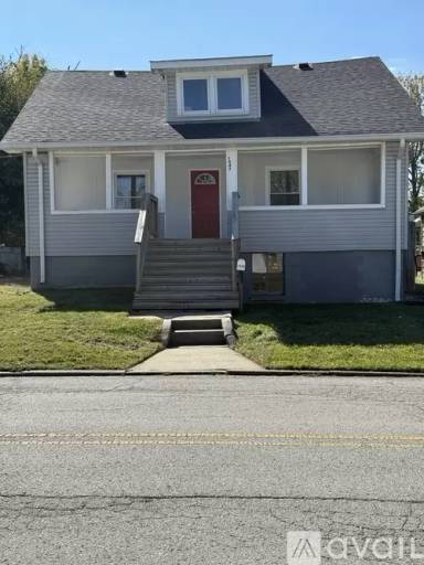 Main picture of 1943 McDonald Ave