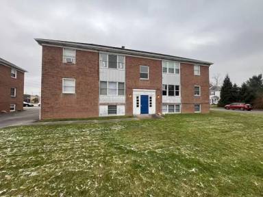 Main picture of 30 S Pershing Ave