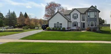 Main picture of 2513 Huntington Dr