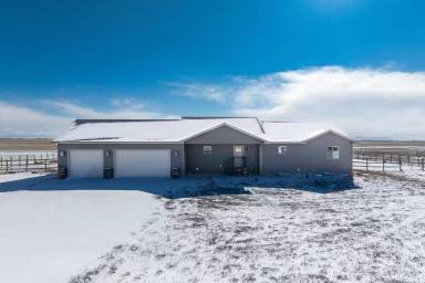 Main picture of 63 Leo Ln