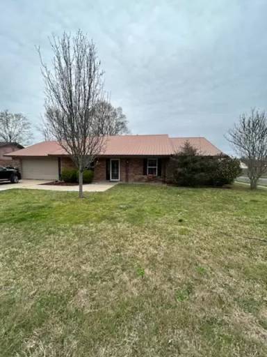 Main picture of 1402 Meadow Brook St