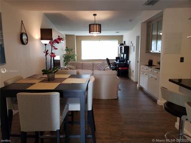 Main picture of Antigua at Country Club of Miami
