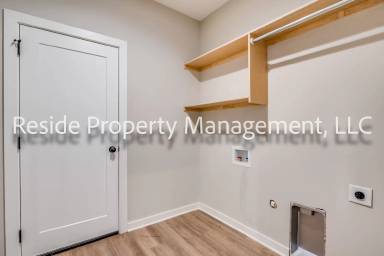 Main picture of 2102 N Melody Ct