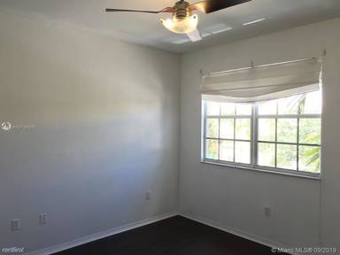 Main picture of 4304 SW 131st Ln
