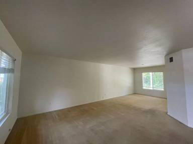 Main picture of 10169 Brian Kelly Way