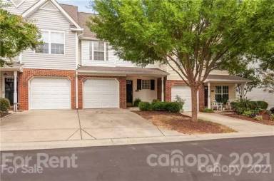 Main picture of 802 Rock Lake Gln