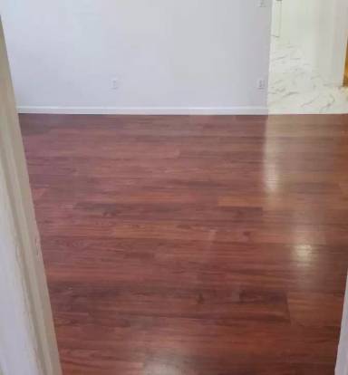 Main picture of 441 57th St