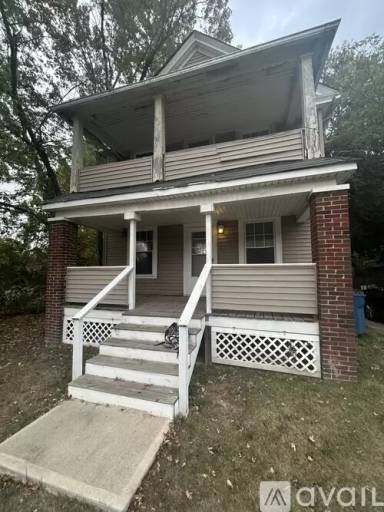 Main picture of 2349 Elyria Ave