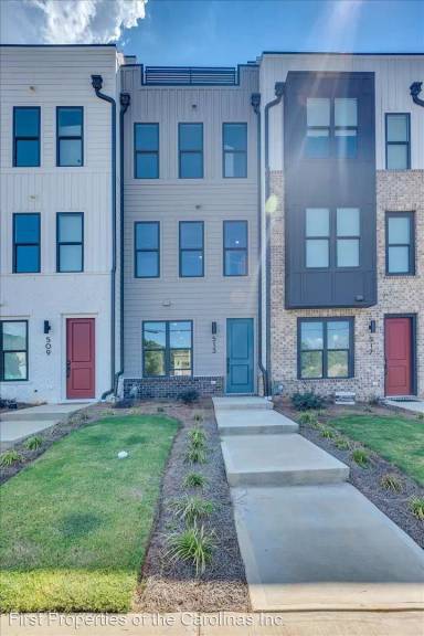 Main picture of 513 W Tremont Ave