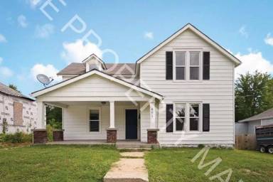 Main picture of 801 N Osage St