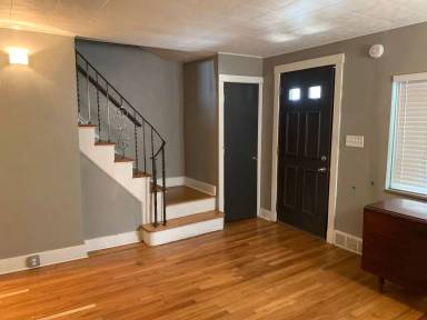 Main picture of 3323 Niagara St