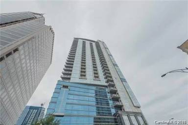 Main picture of 500 West Trade