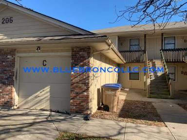 Main picture of 201 Sky Vue Dr
