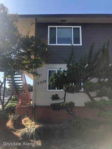 Main picture of 2320 Buena Vista Ave
