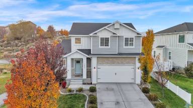 Main picture of 7847 N Sagebrush Ln