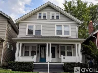 Main picture of 223 E Maynard Ave