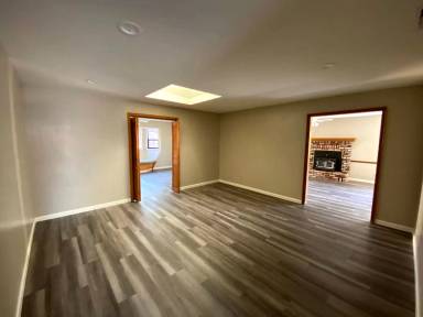 Main picture of 30 Forest Creek Cir
