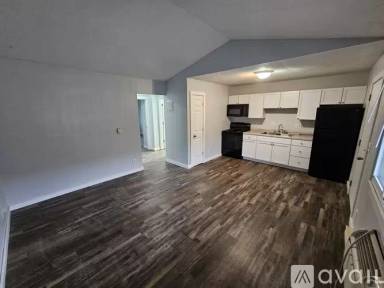 Main picture of 909 7th St S