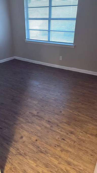 Main picture of 1441 N Jim Miller Rd