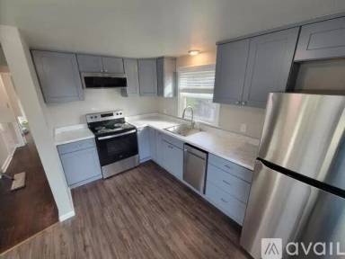 Main picture of 6708 Steilacoom Blvd SW