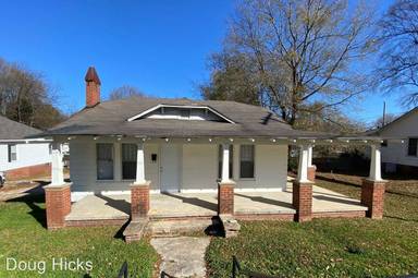 Main picture of 1583 Dale Earnhardt Blvd
