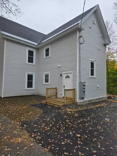 Main picture of 81 Sidney St