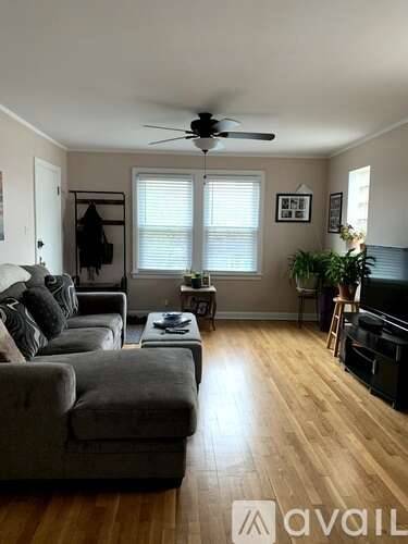 Main picture of 1631 Madison St