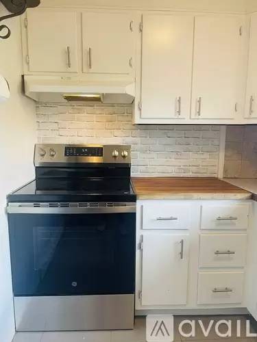 Main picture of 2316 N Richey Blvd