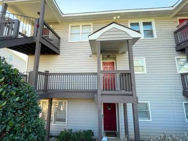 Main picture of Rivers Edge Condominiums