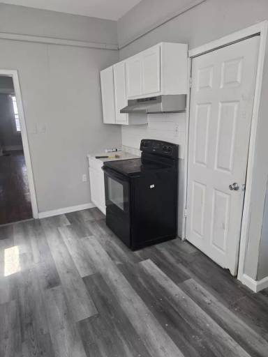 Main picture of 1249 N Alden St