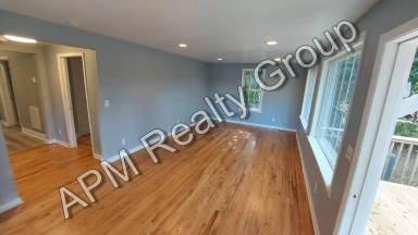 Main picture of 917 Texas St