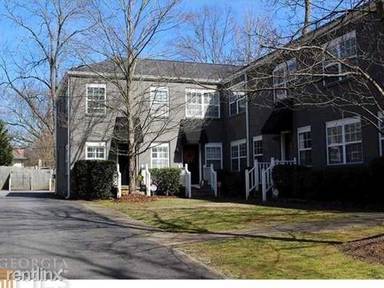 Main picture of 285 Oxford Pl NE