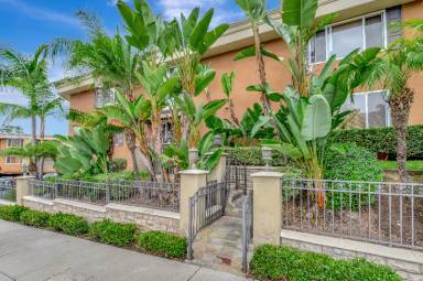 Main picture of 4501 Collwood Blvd