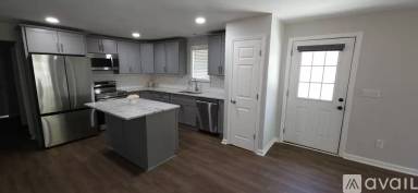 Main picture of 2810 Ashe St