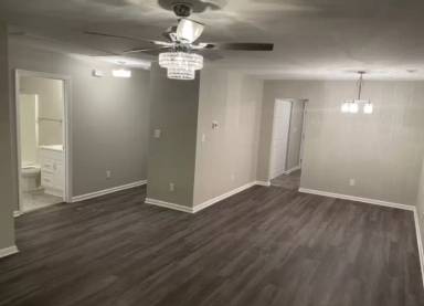 Main picture of 1053 Park Meadow Dr
