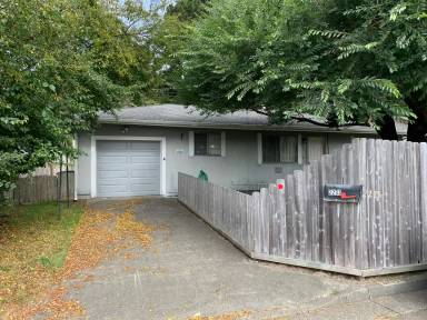 Main picture of 2233 Mabelle Ave