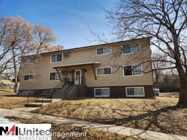 Main picture of 3948 Winona Way