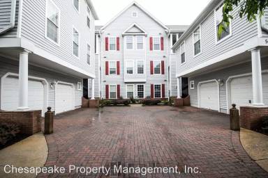 Main picture of 5000 Hollington Dr
